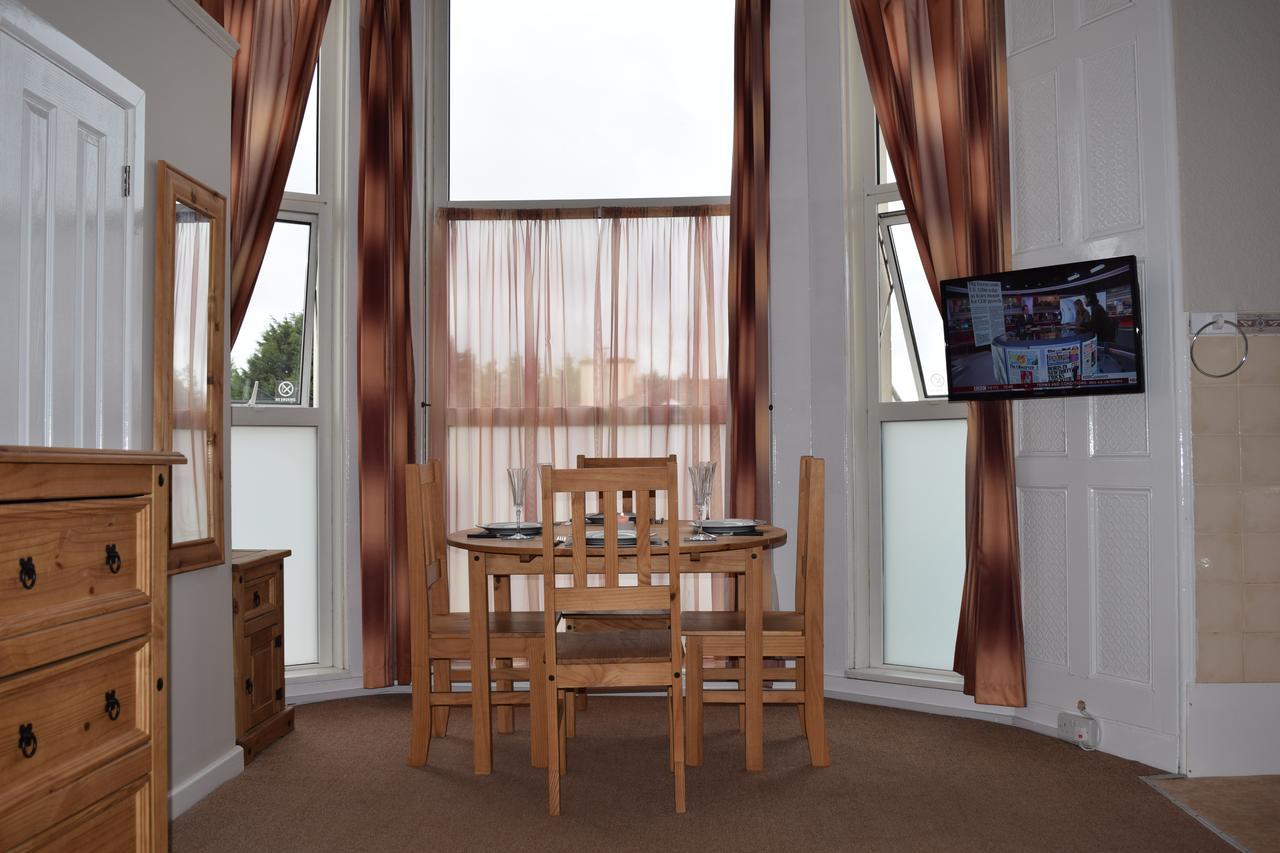 Tor Park Holiday Flatlets Torquay Esterno foto