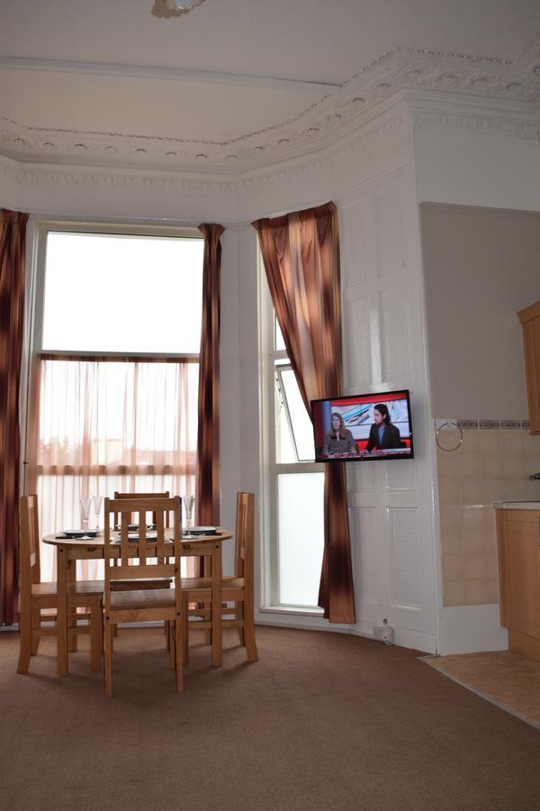 Tor Park Holiday Flatlets Torquay Esterno foto